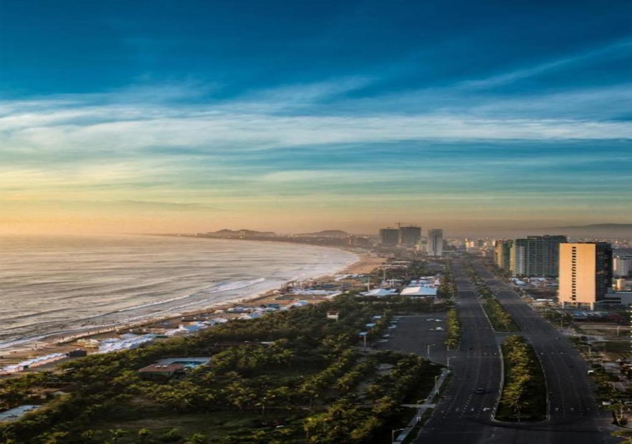 Sunrise Luxury With Ocean View * Дананг